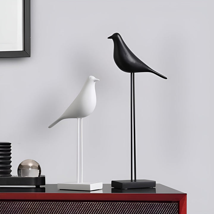 Figur Vogel minimalistisch Schwarz oder Weiß