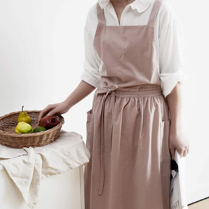 Baumwollschürze mit überkreuzten Trägern und Taschen