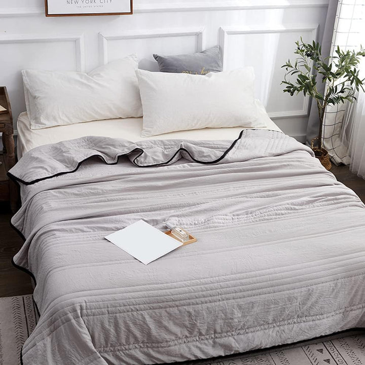 Kühlende Sommerdecke aus Bambusfaser