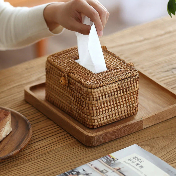 Geflochtene Taschentuchbox aus Rattan