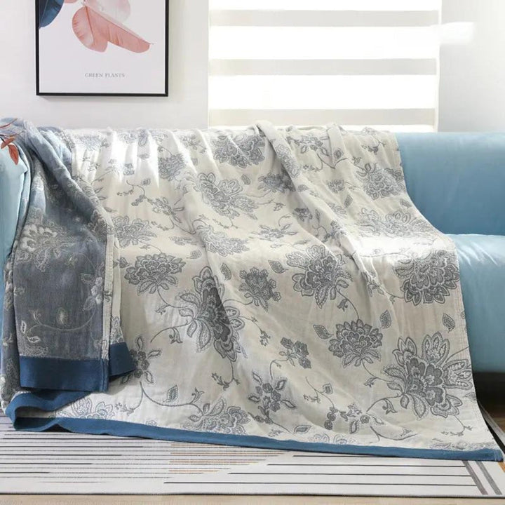 Fünflagige Baumwollmusselindecke mit floralem Jacquard
