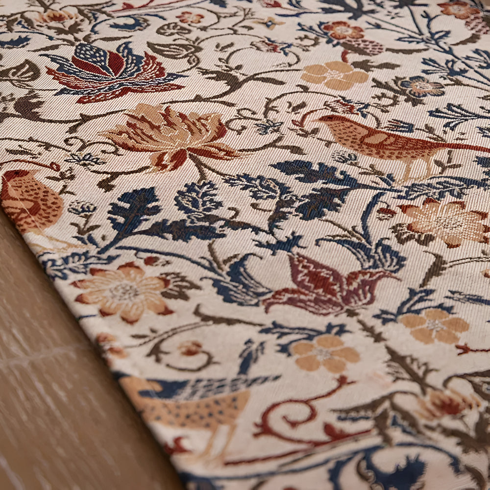 Jacquard-Tischläufer mit Blumen- und Vogelmotiv und Quasten