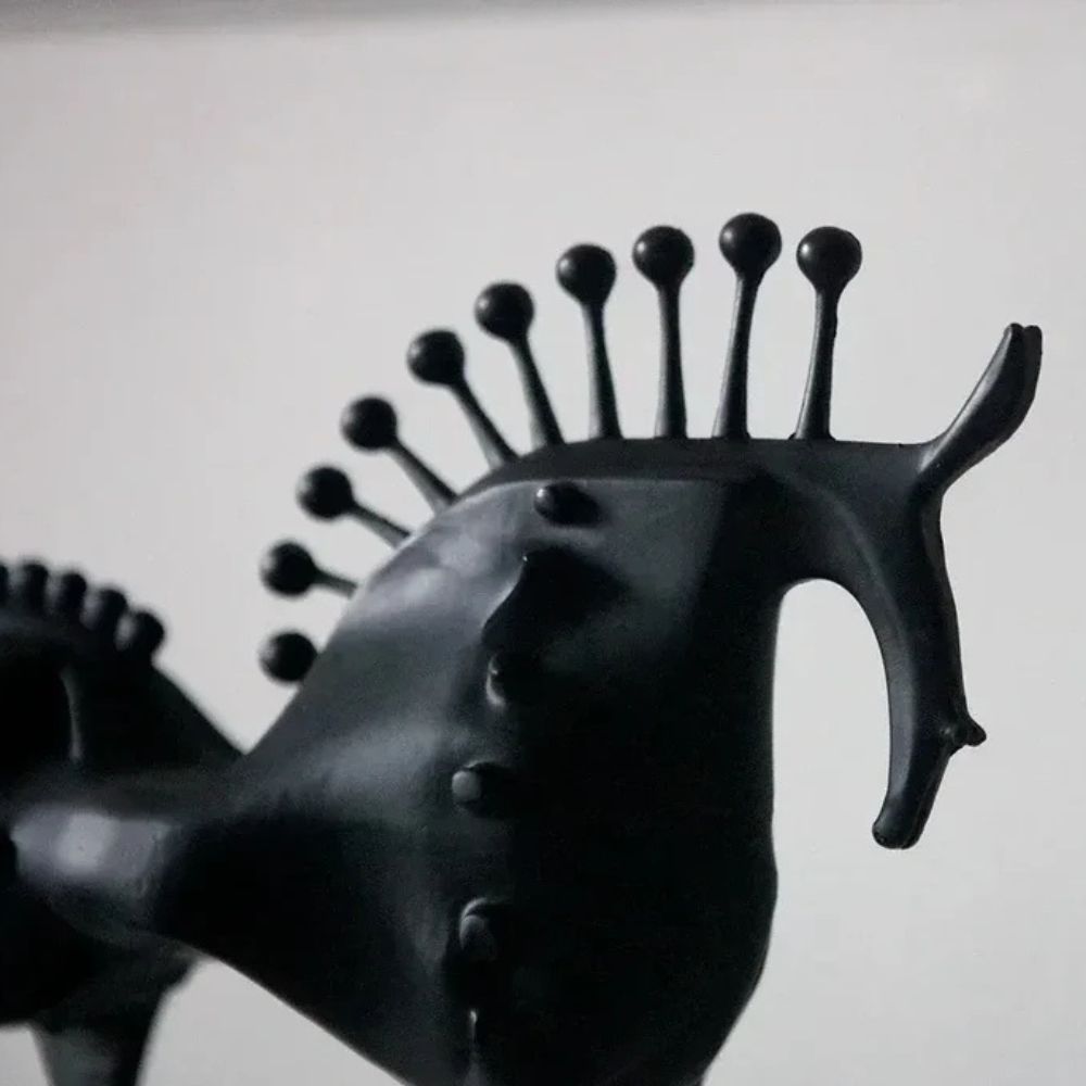 Skulptur Pferd Metall schwarz
