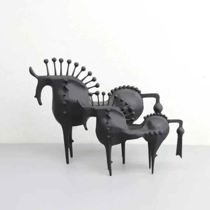 Skulptur Pferd Metall schwarz