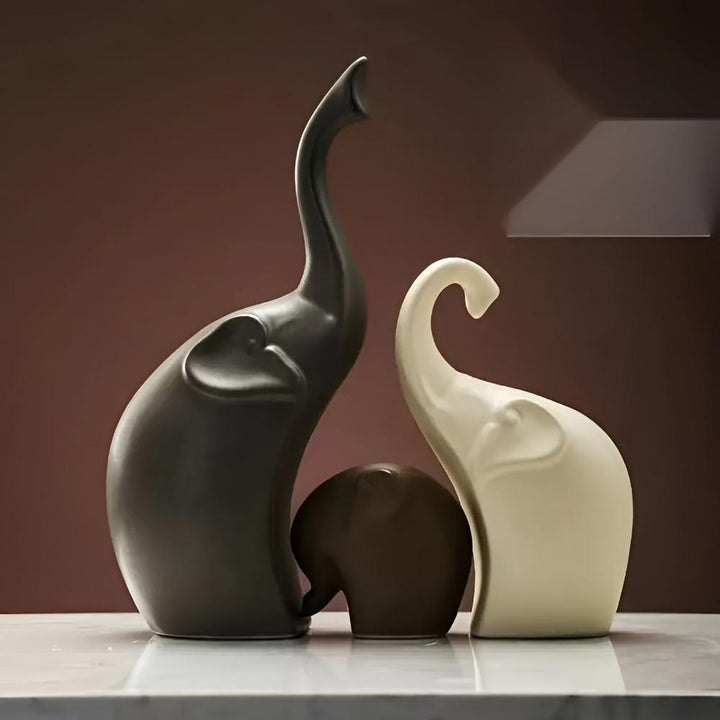 Skulptur Elefant durchbrochen