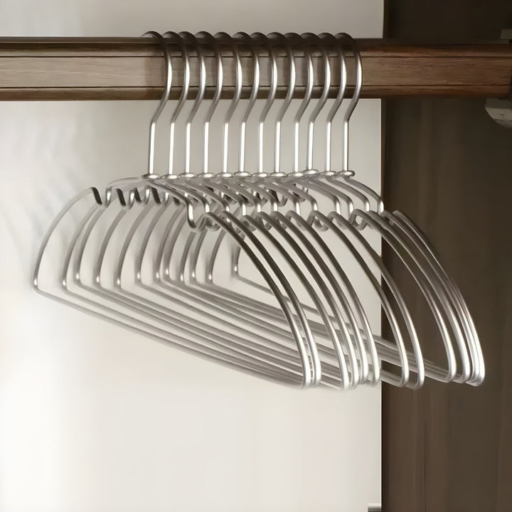 Nahtlose Kleiderbügel aus Aluminium, 10er-Set