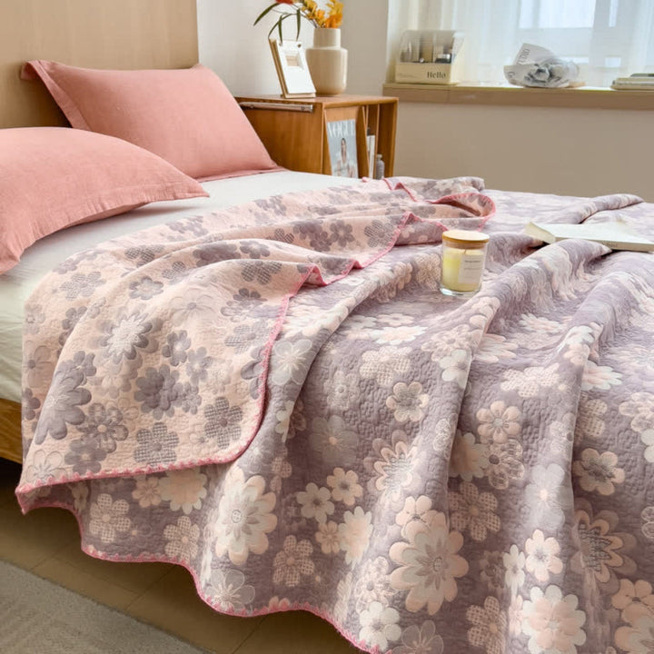 Wendedecke aus Baumwoll-Musselin mit rustikalem Blumenmuster
