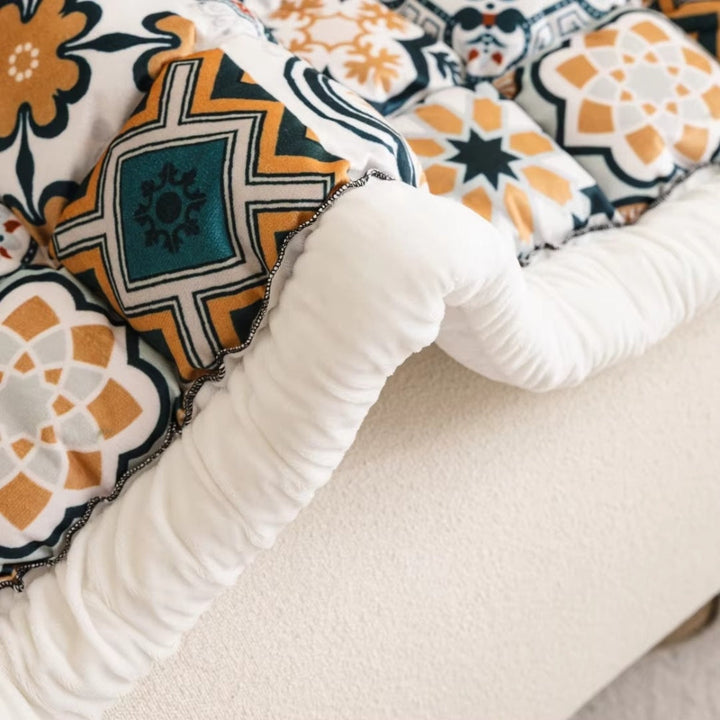 Sofaüberwurf gesteppt Boho-Dessin