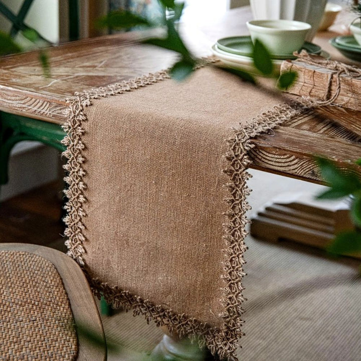 Jute-Tischläufer in schlichtem Design