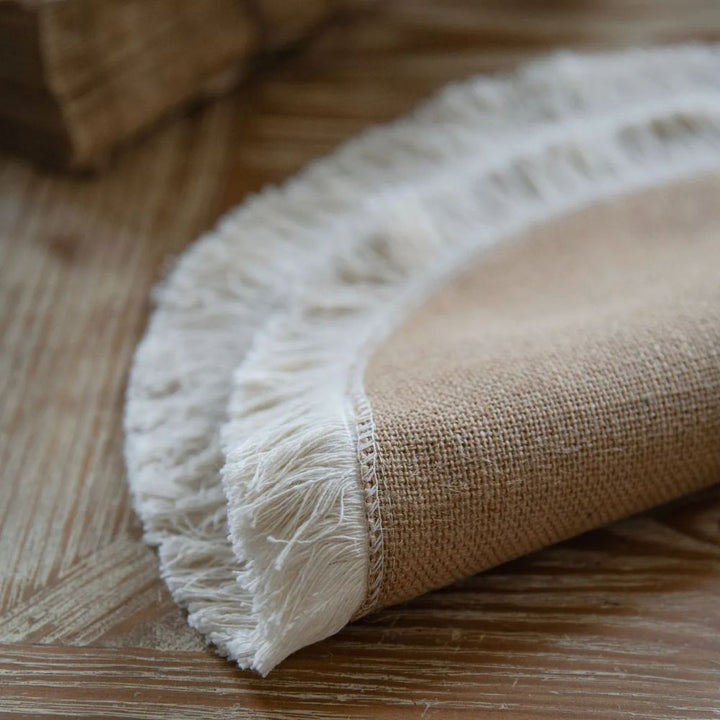 Jute-Tischläufer in schlichtem Design