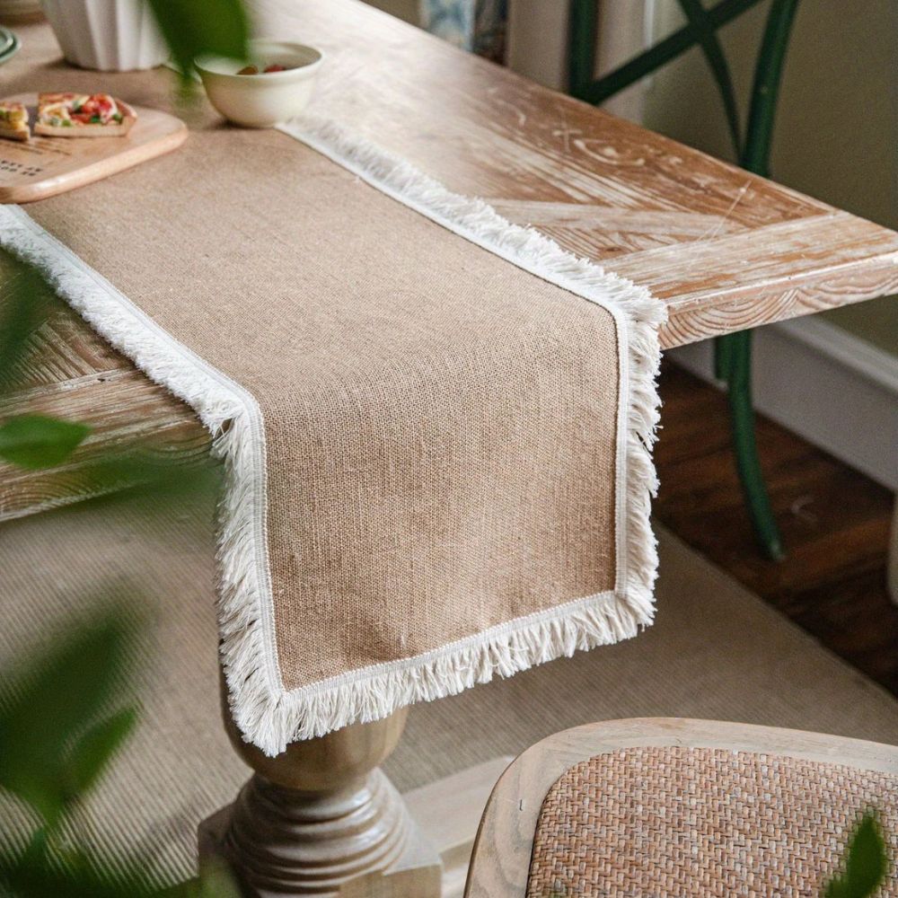 Jute-Tischläufer in schlichtem Design