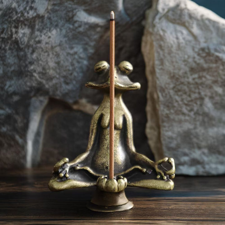 Froschfigur auf einer Lotusblüte aus Zinklegierung