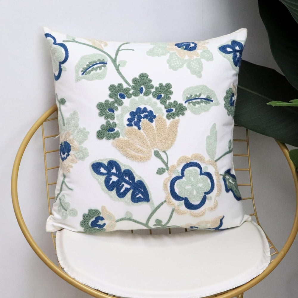 Housse de coussin brodée fleurs 45 x 45 cm