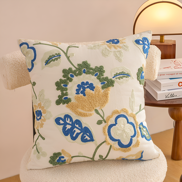 Housse de coussin brodée fleurs 45 x 45 cm