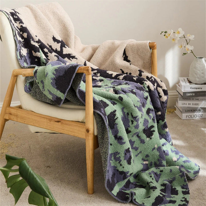 Plaid tricoté à motif de forêt 130 x 160 cm