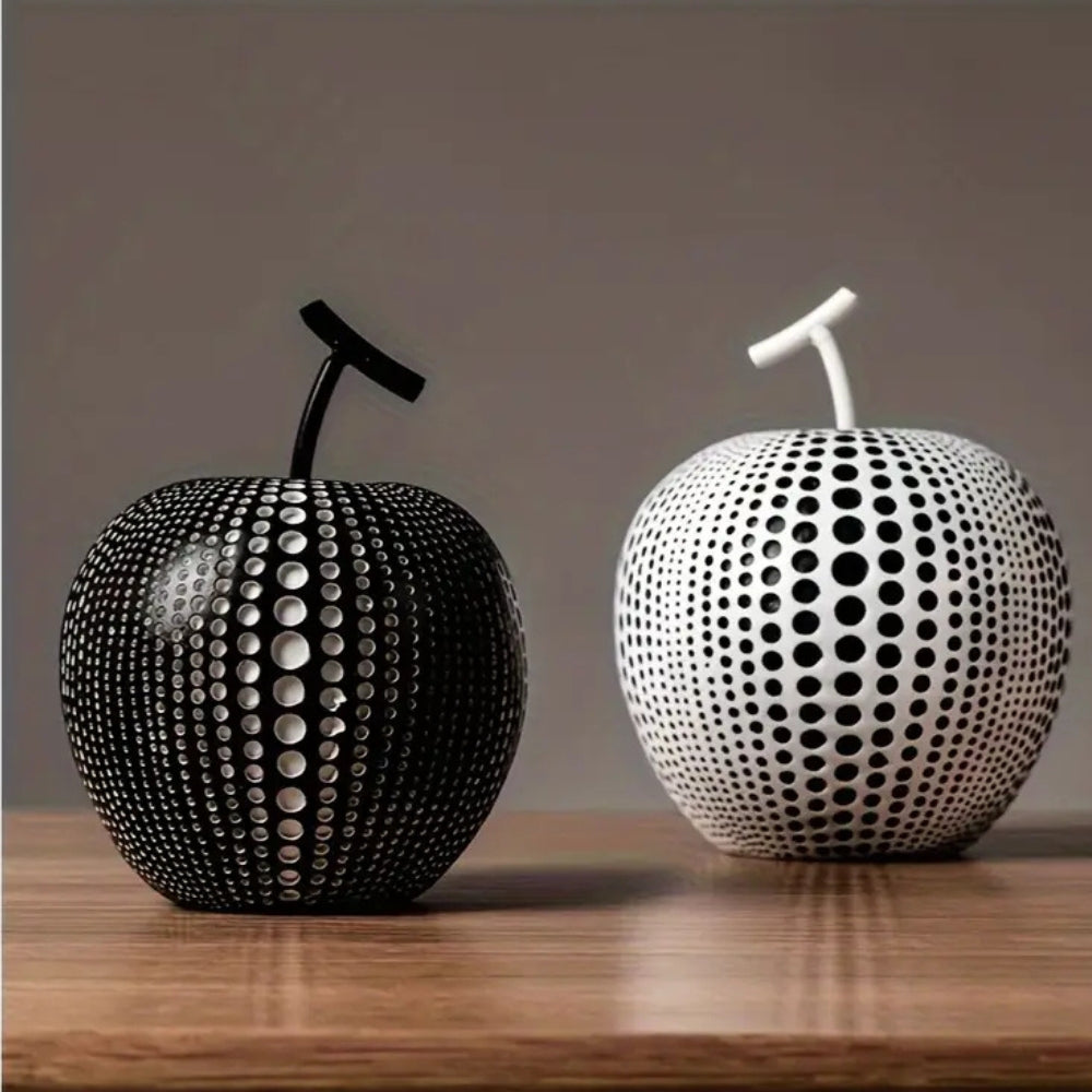 Skulptur Apfel mit Punktemuster
