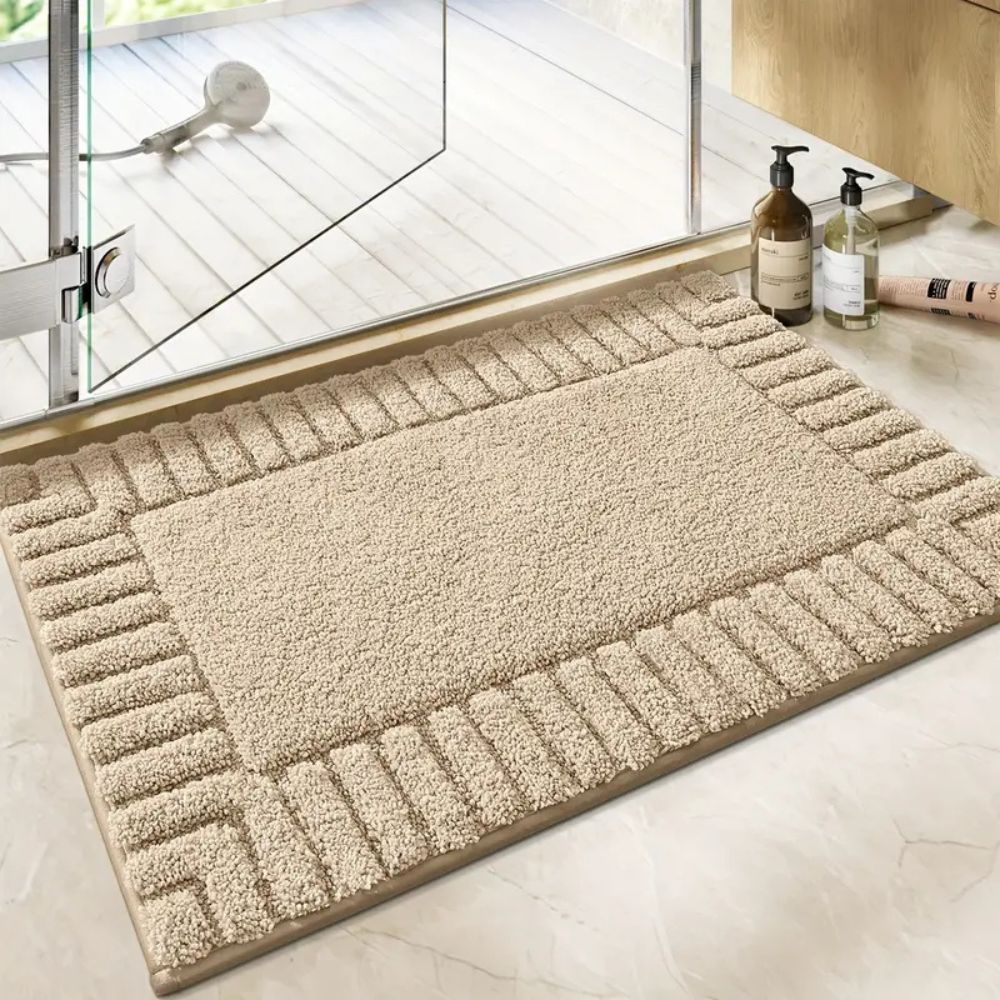 Badematte Streifen minimalistisch