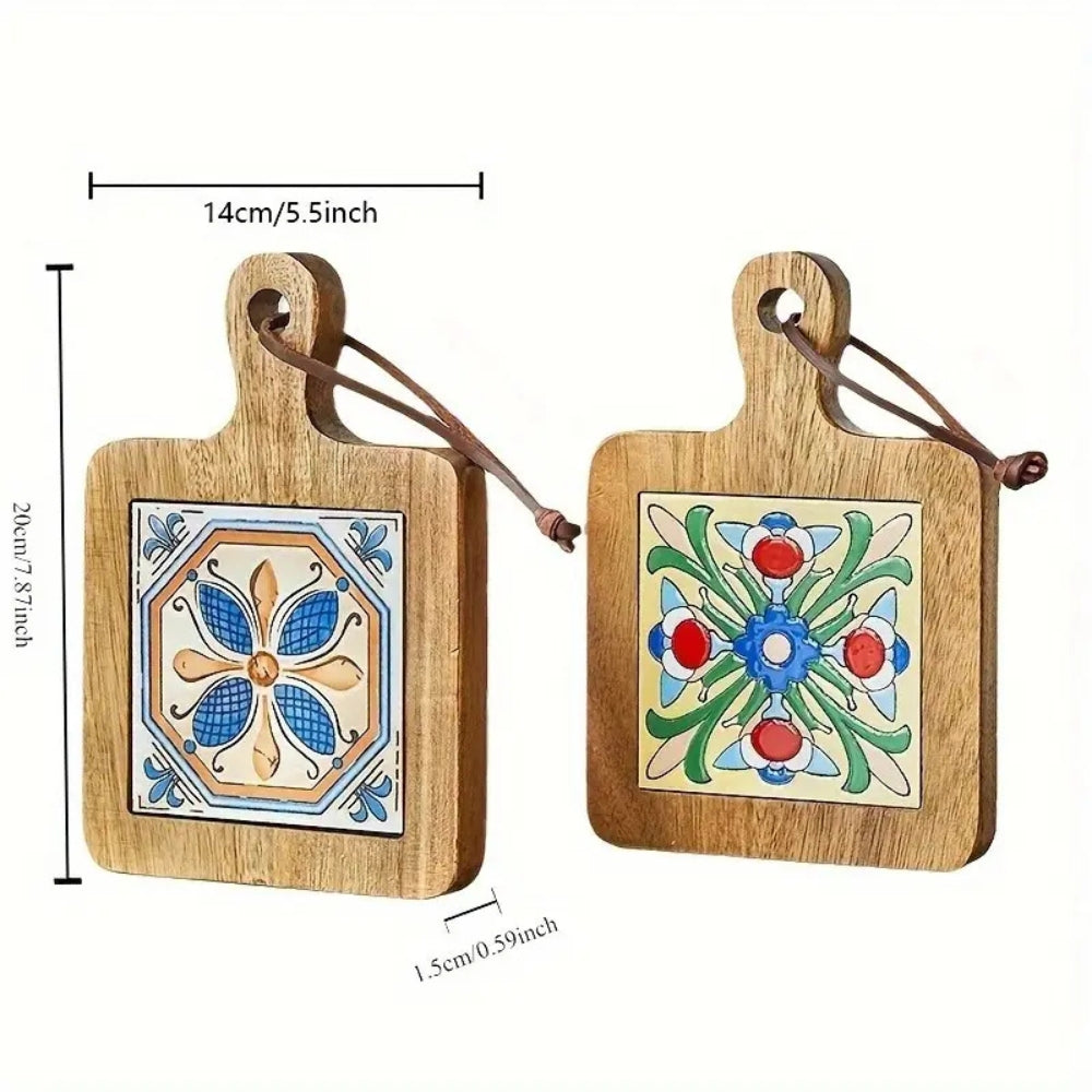 Untersetzer aus Holz mit Flieseneinlage