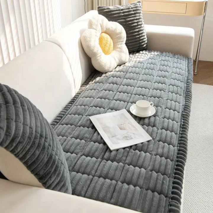 Sofadecke aus Flanell mit plissiertem Rand