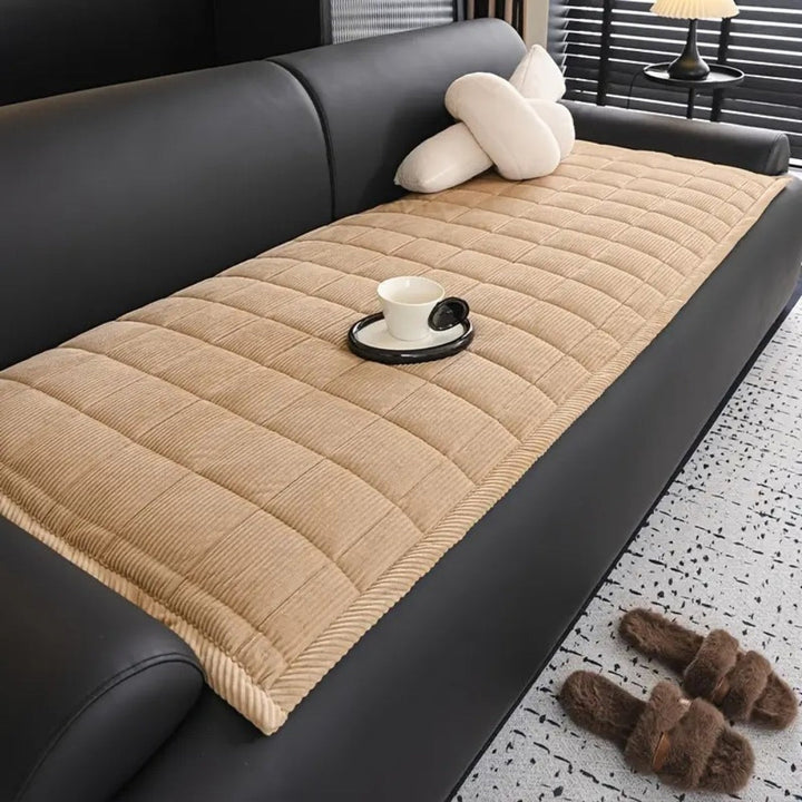 Sofaüberwurf gesteppt Linienmuster