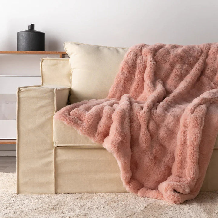 Plaid en fausse fourrure particulièrement douce