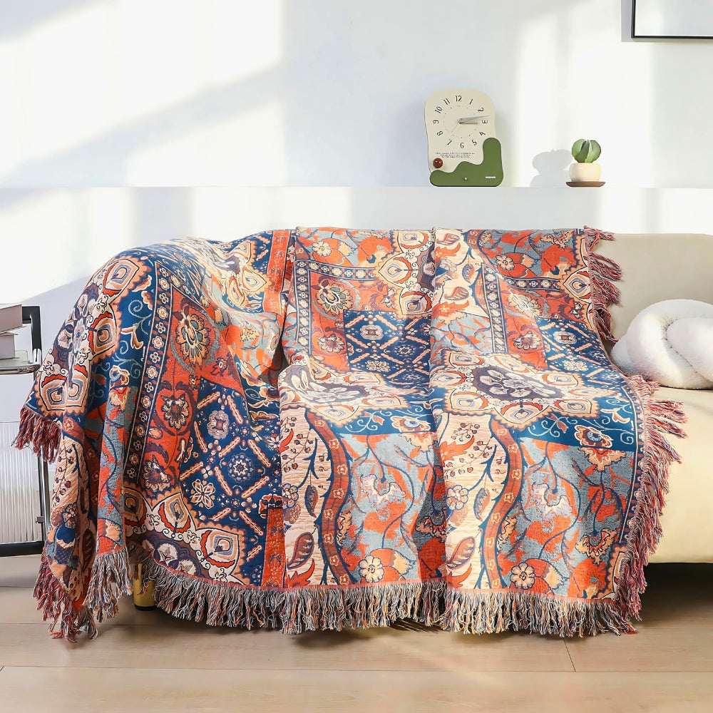 Helle florale Jacquard-Tagesdecke aus Baumwolle 200 x 230 cm