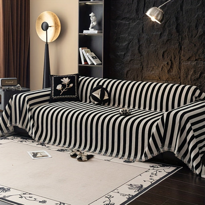 Sofaüberwurf Chenille schwarz-weiß gestreift