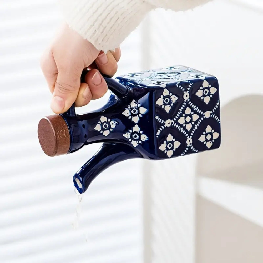 Keramik-Ölflasche in Blau und Weiß