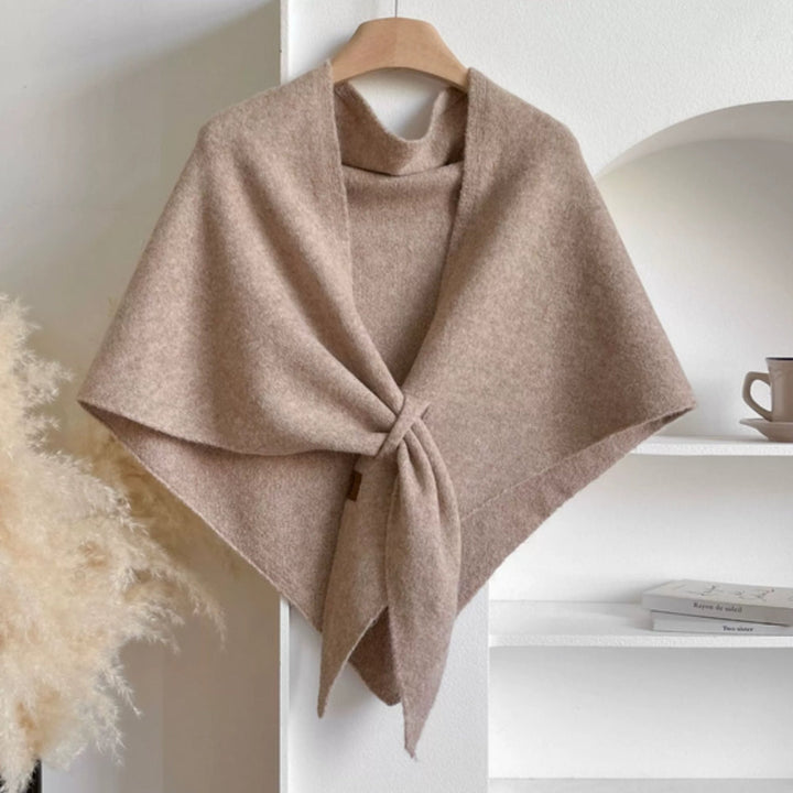 Poncho dreieckig gestrickt
