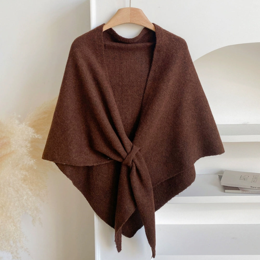 Poncho dreieckig gestrickt