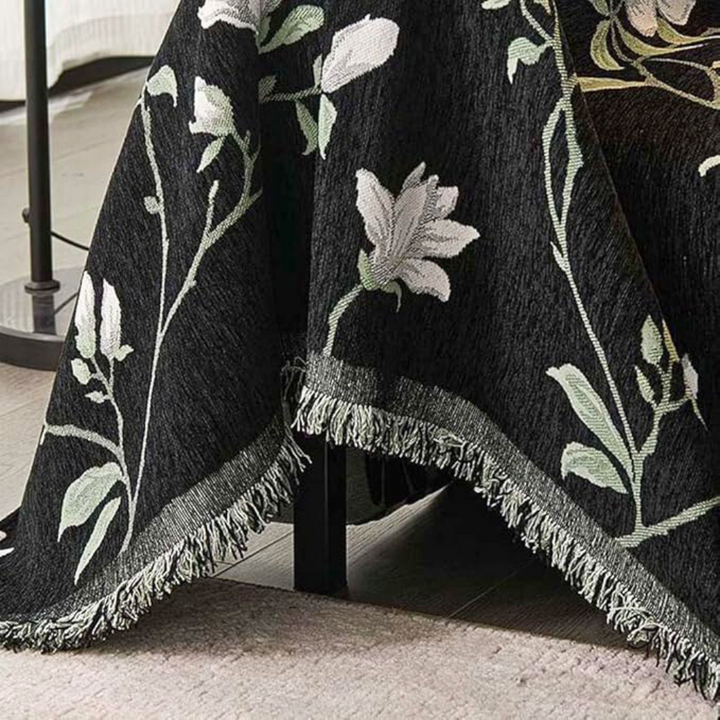 Chenille-Sofaüberwurf mit Vintage-Blumen und Quasten