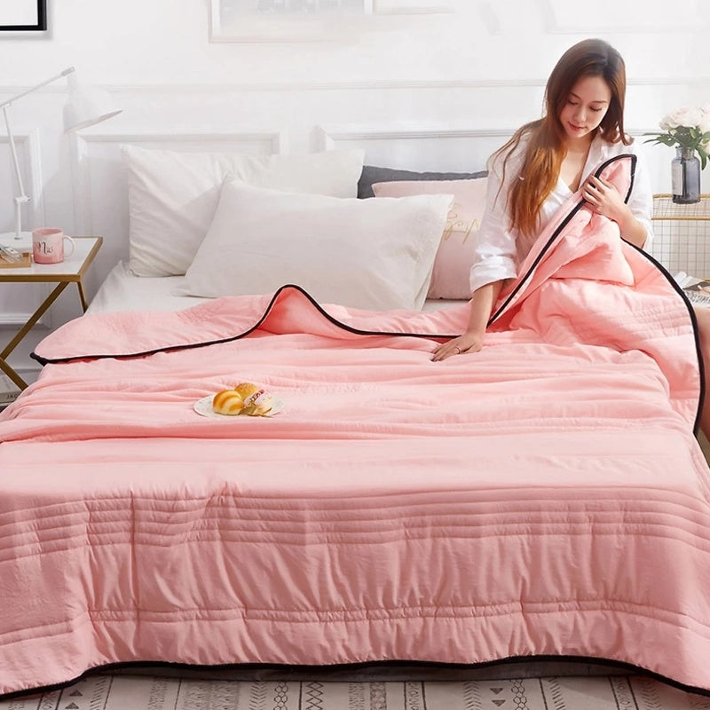 Kühlende Sommerdecke aus Bambusfaser