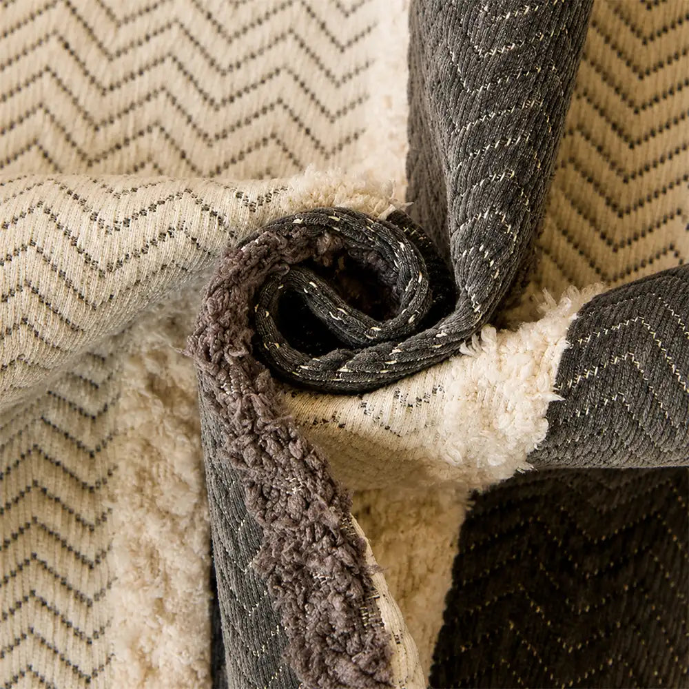 Gestreifter Vintage-Chenille-Sofabezug, rutschfest