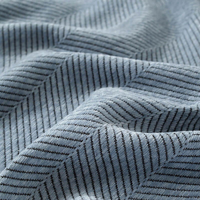 Chenille-Sofaüberwurf mit Fischgrätmuster und Fransen